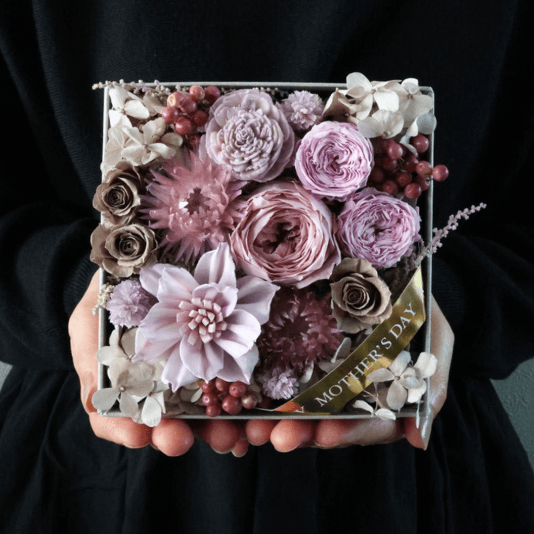 母の日に贈る大人贅沢なフラワーボックス　「Rosé Chocolat（ロゼ ショコラ:　ピンクブラウン系）1枚目の画像